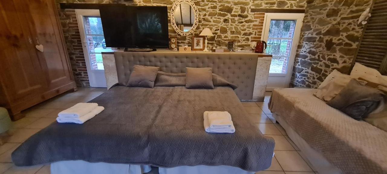 L'Arbre D'Alais Bed & Breakfast Saint-Fulgent Eksteriør bilde